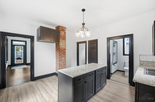 2556 Pleasant Avenue, Hamilton, OH 45015