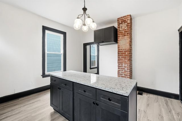 2556 Pleasant Avenue, Hamilton, OH 45015