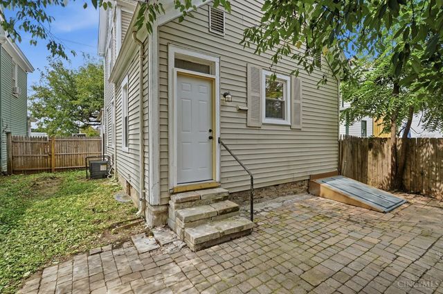 2556 Pleasant Avenue, Hamilton, OH 45015