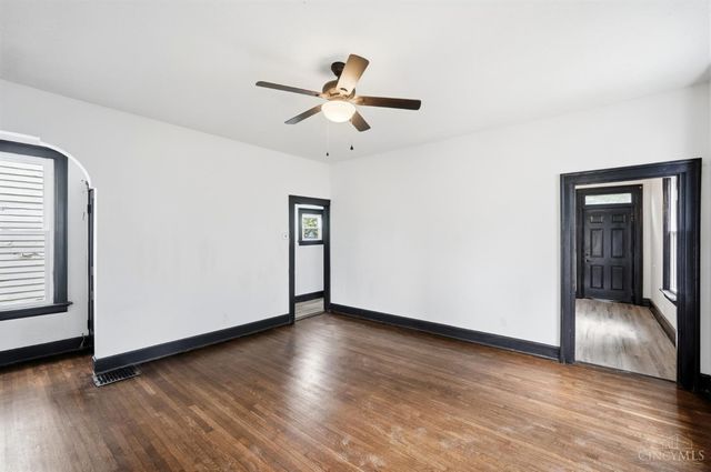 2556 Pleasant Avenue, Hamilton, OH 45015
