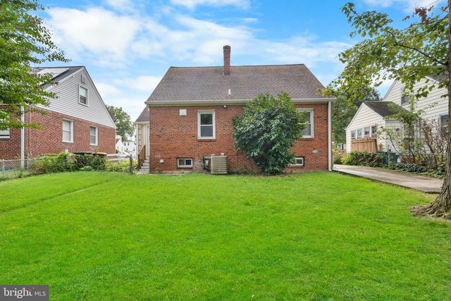 5820 32ND AVE, Hyattsville, MD 20782