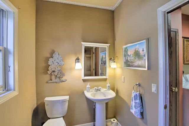 6993 Applewood Drive, Madison, WI 53719