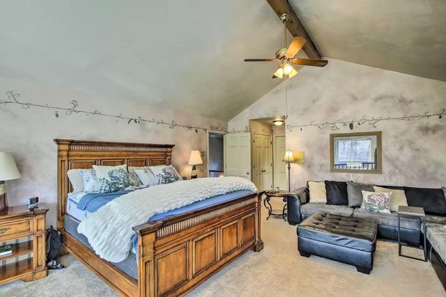 6993 Applewood Drive, Madison, WI 53719