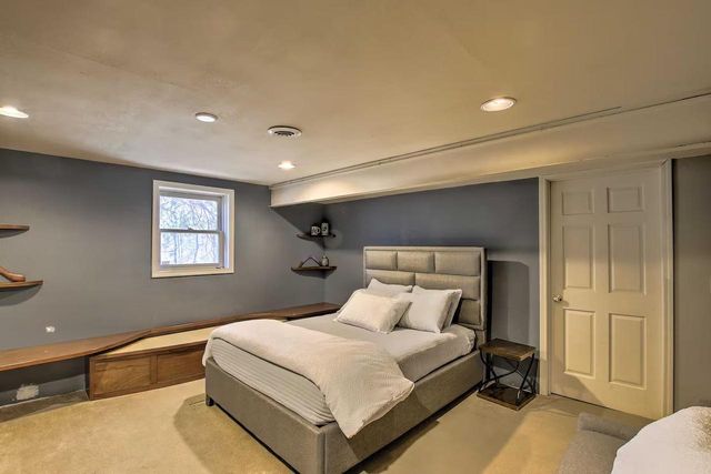 6993 Applewood Drive, Madison, WI 53719