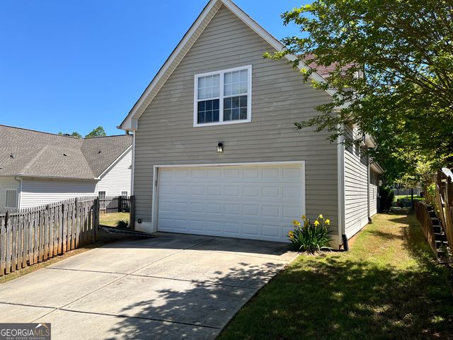 99 High Point North Drive, Newnan, GA 30265