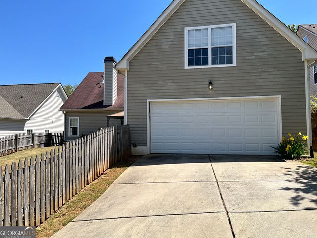 99 High Point North Drive, Newnan, GA 30265
