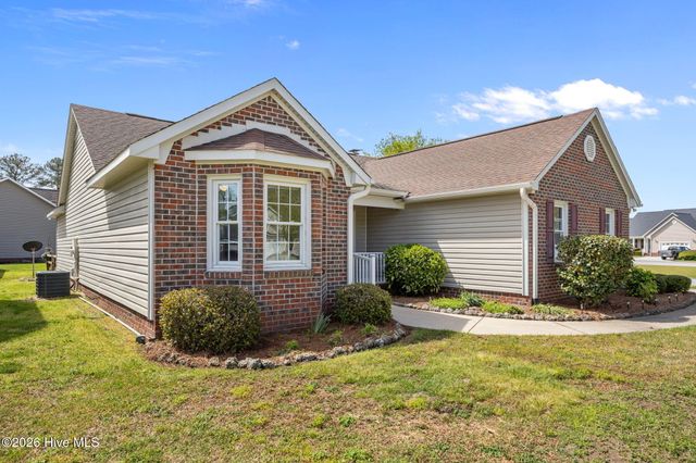 601 Player Court, Jacksonville, NC 28540