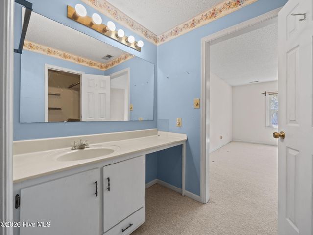 601 Player Court, Jacksonville, NC 28540