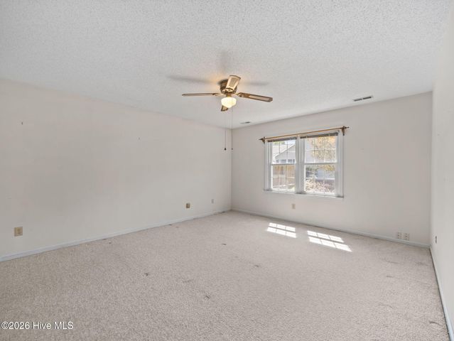 601 Player Court, Jacksonville, NC 28540