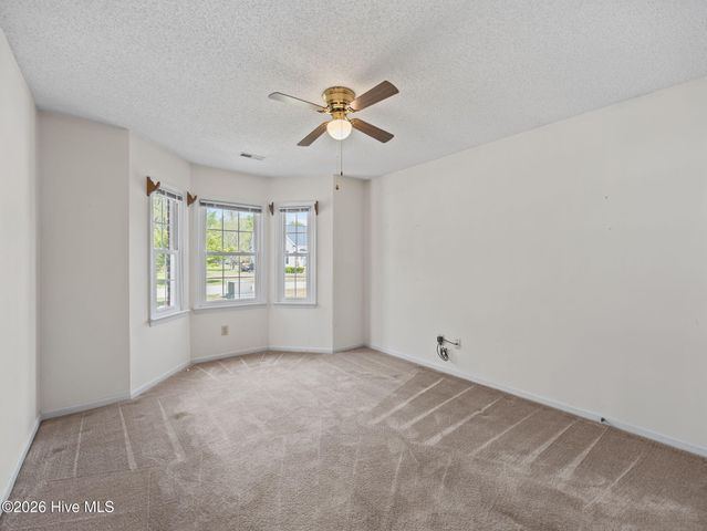 601 Player Court, Jacksonville, NC 28540