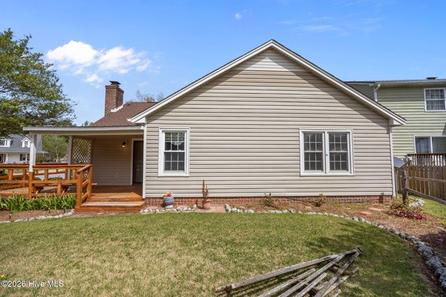 601 Player Court, Jacksonville, NC 28540