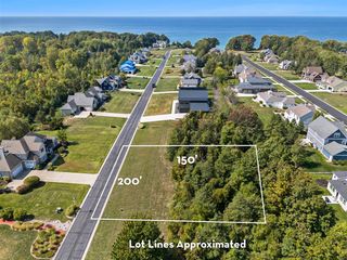 7263 Beverly Drive, South Haven, MI 49090