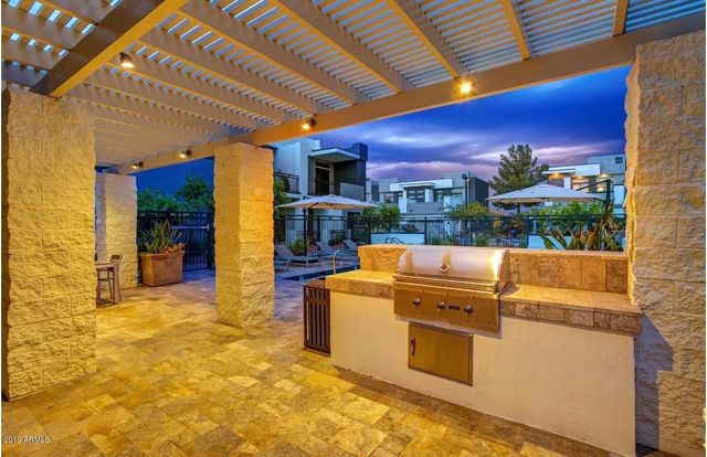 2015 N 50th Street Unit 14, Phoenix, AZ 85008