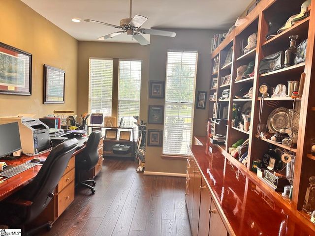 5 Country Squire Court, Greenville, SC 29615