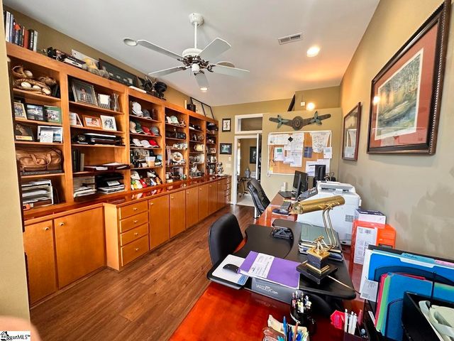 5 Country Squire Court, Greenville, SC 29615