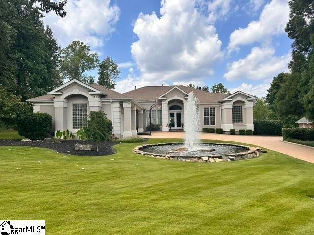 5 Country Squire Court, Greenville, SC 29615