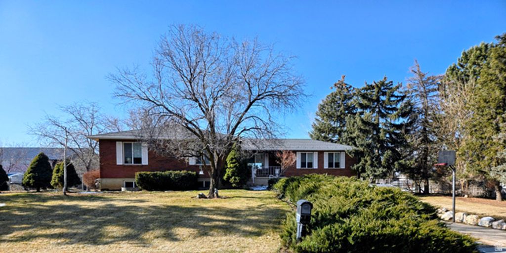 2275 S 2500 W, West Haven, UT 84401