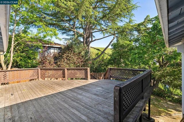 3336 Betty Ln, Lafayette, CA 94549