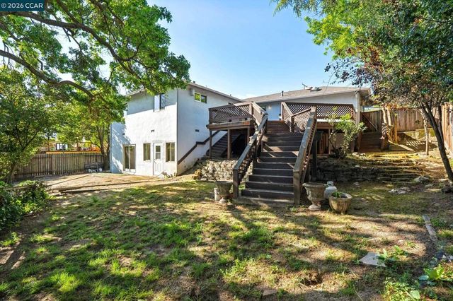 3336 Betty Ln, Lafayette, CA 94549