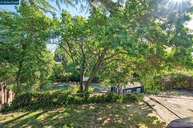 3336 Betty Ln, Lafayette, CA 94549