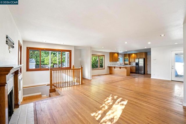 3336 Betty Ln, Lafayette, CA 94549