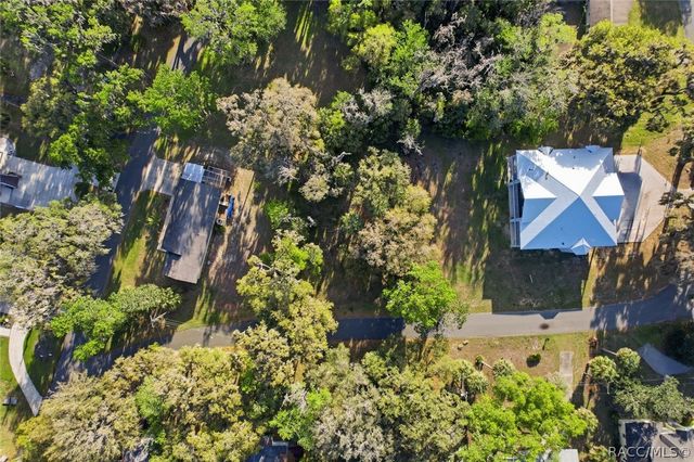 20 NW Magnolia Circle, Crystal River, FL 34428