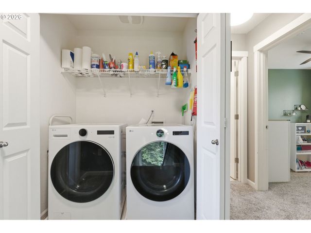 15095 Sw WARBLER Way 104, Beaverton, OR 97007