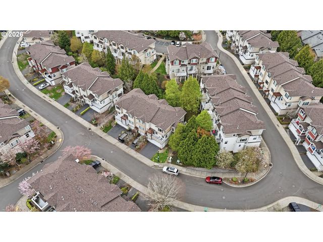 15095 Sw WARBLER Way 104, Beaverton, OR 97007