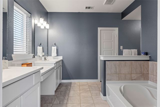 1812 Settlement Way, Aubrey, TX 76227