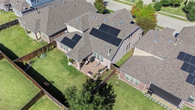 1812 Settlement Way, Aubrey, TX 76227