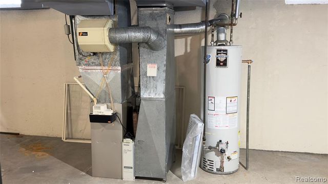 805 S Carlson Street, Westland, MI 48186