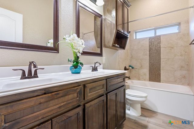 8203 Grand Oaks Lane, Killeen, TX 76542