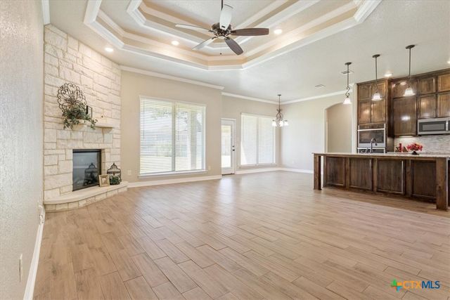 8203 Grand Oaks Lane, Killeen, TX 76542