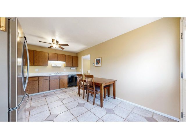 2833 Buckboard Ct, Fort Collins, CO 80521