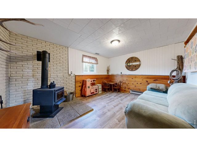 2833 Buckboard Ct, Fort Collins, CO 80521