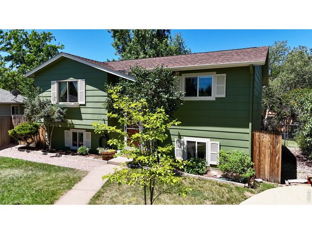 2833 Buckboard Ct, Fort Collins, CO 80521