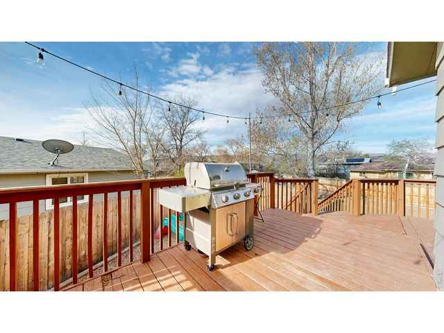 2833 Buckboard Ct, Fort Collins, CO 80521