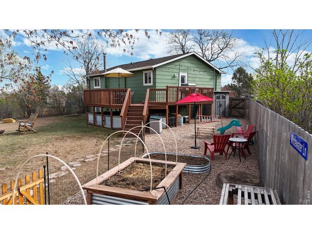 2833 Buckboard Ct, Fort Collins, CO 80521