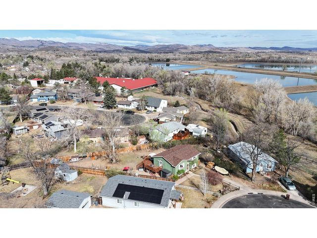 2833 Buckboard Ct, Fort Collins, CO 80521
