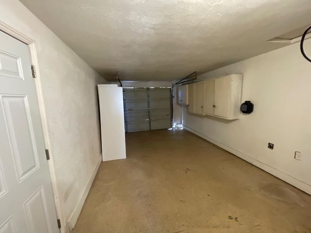 941 E E St, Oakdale, CA 95361