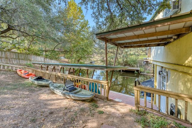 107 Red Bird, Kingsland, TX 78639