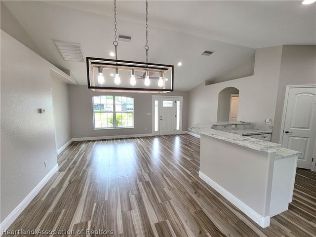 4410 Lake Haven Boulevard, Sebring, FL 33875