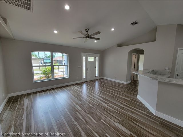 4410 Lake Haven Boulevard, Sebring, FL 33875