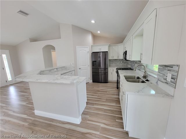 4410 Lake Haven Boulevard, Sebring, FL 33875