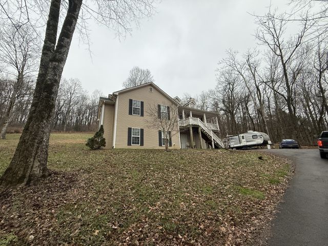 1210 Buckeye Rd, Fayetteville, TN 37334