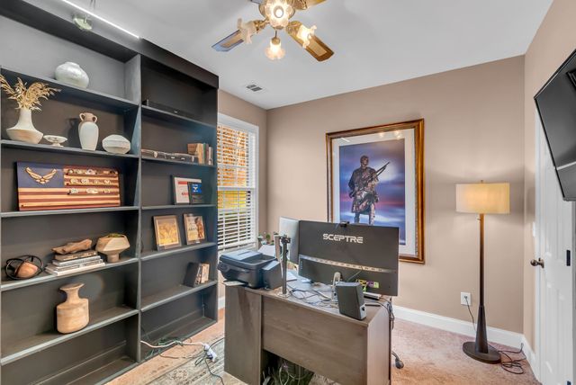 1210 Buckeye Rd, Fayetteville, TN 37334