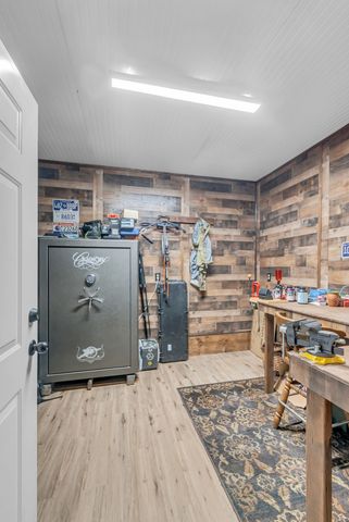 1210 Buckeye Rd, Fayetteville, TN 37334