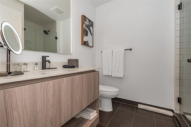 398 NE 5th Street 2904, Miami, FL 33132
