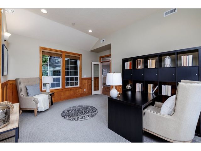 8547 Se CONSTANCE Dr, Happy Valley, OR 97086