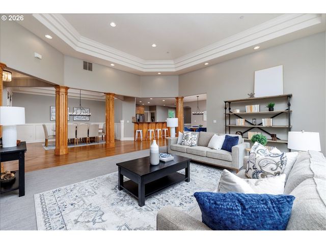 8547 Se CONSTANCE Dr, Happy Valley, OR 97086
